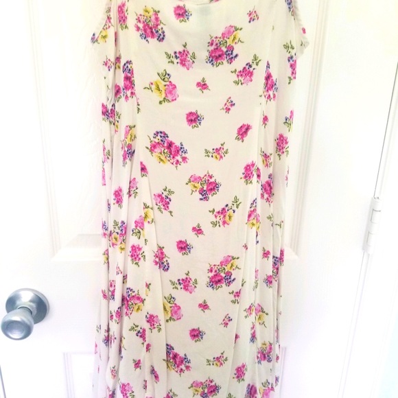 Pink floral mini dress H&M - Picture 3 of 6